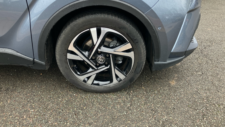 Toyota C-HR 2.0 Hybrid Design 5dr CVT Hybrid Hatchback